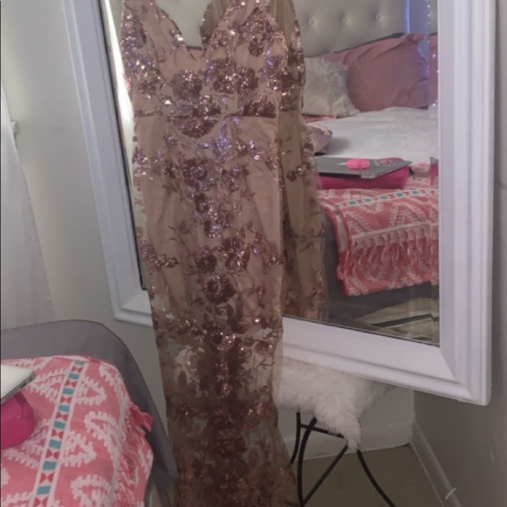 Fashion ova dress